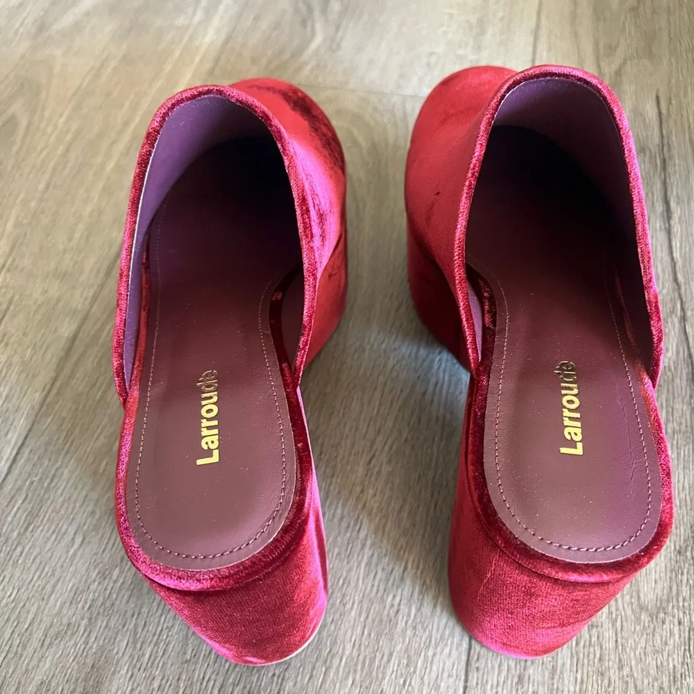Larroude NEW Miso Velvet Clog Shoes Heels Platform size 6.5 women’s